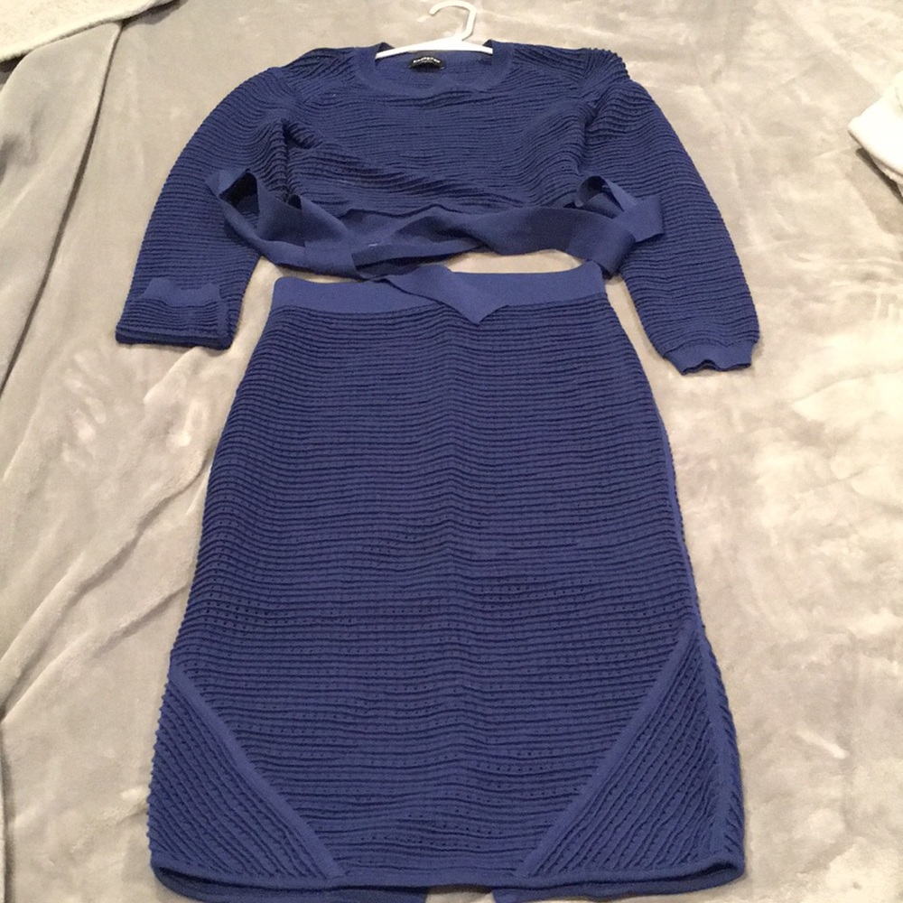 2 piece Bebe navy blue stretchy set